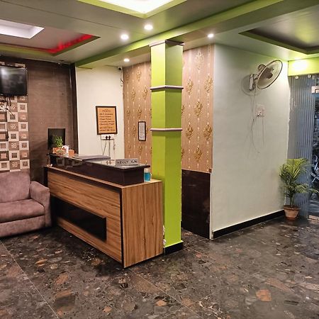 Hotel Picasso Varanasi Prime Location Εξωτερικό φωτογραφία