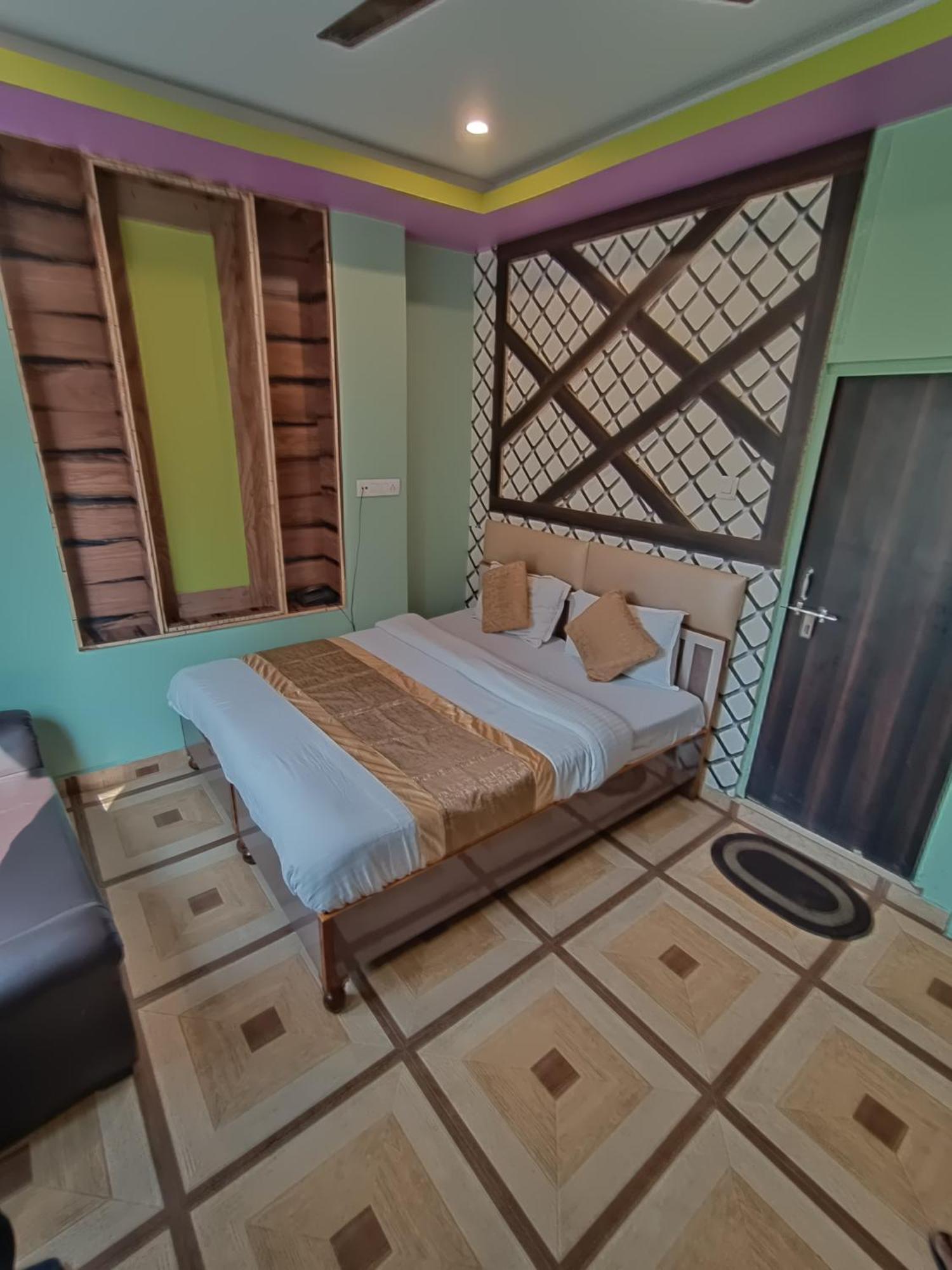 Hotel Picasso Varanasi Prime Location Εξωτερικό φωτογραφία