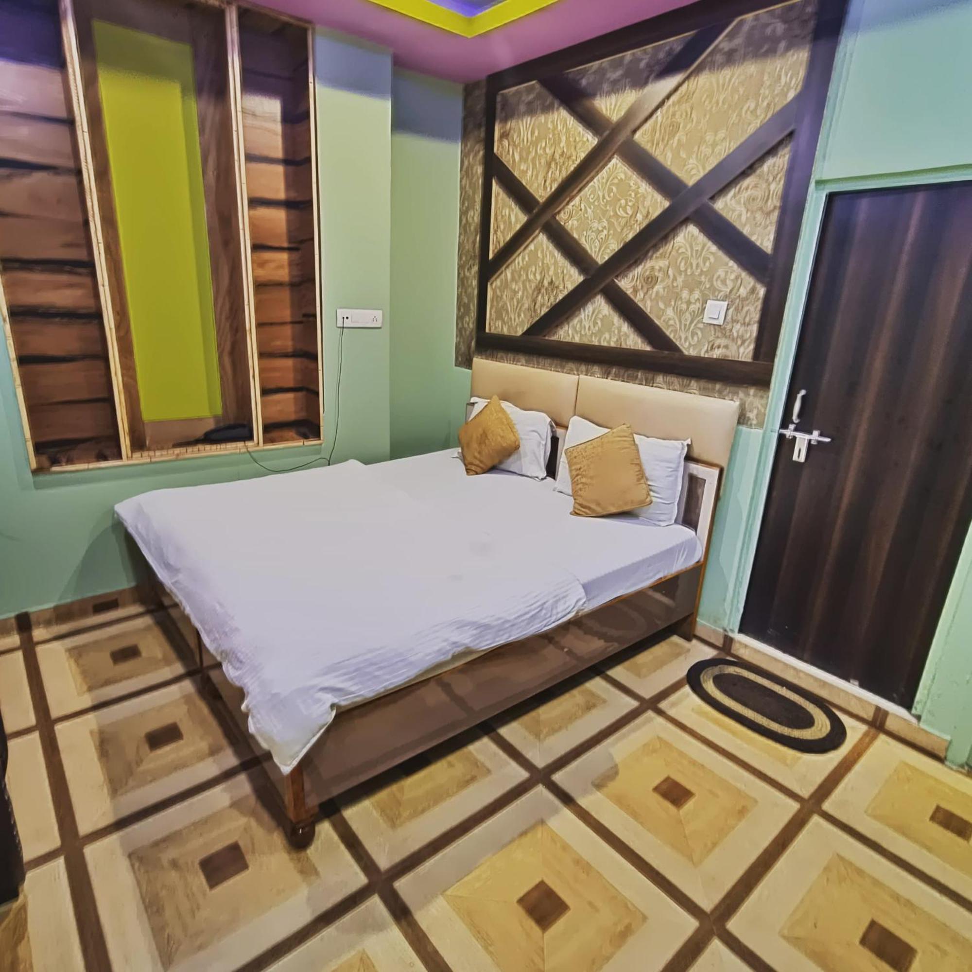 Hotel Picasso Varanasi Prime Location Εξωτερικό φωτογραφία