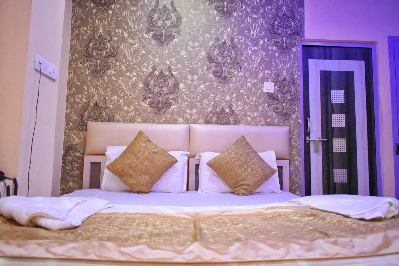 Hotel Picasso Varanasi Prime Location Εξωτερικό φωτογραφία