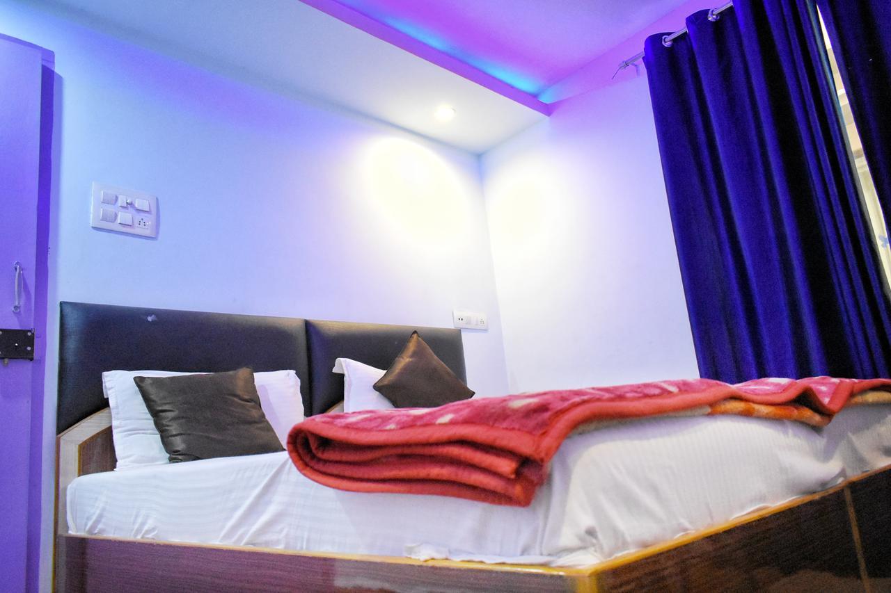 Hotel Picasso Varanasi Prime Location Εξωτερικό φωτογραφία