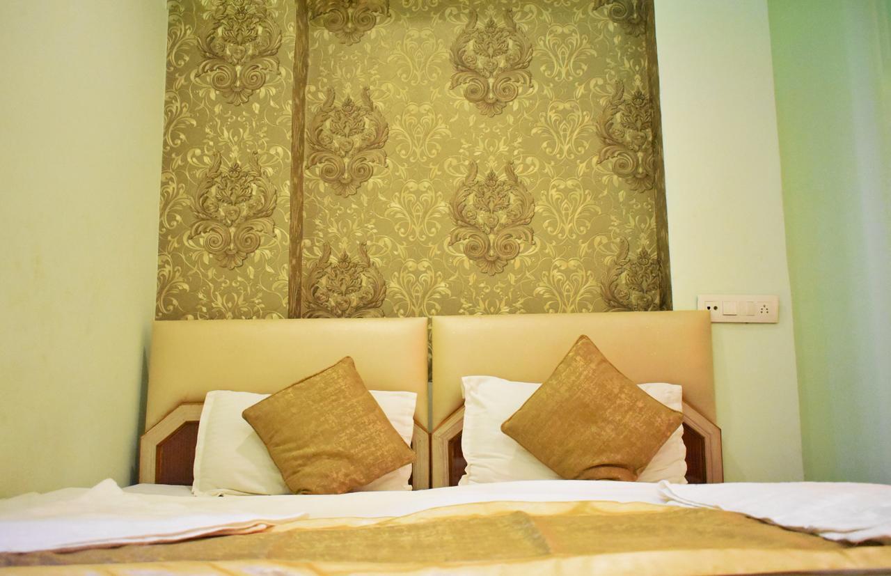 Hotel Picasso Varanasi Prime Location Εξωτερικό φωτογραφία